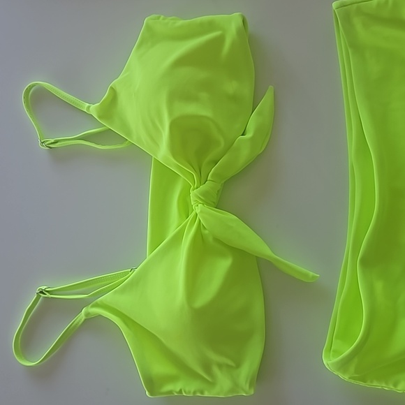 NWT Blooming Jelly | Retro High Waisted Bikini Set Bright Yellow | Womens Medium - Picture 6 of 10